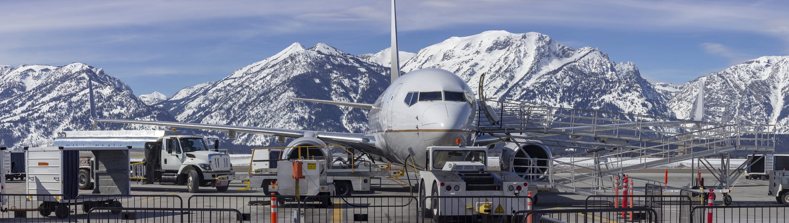 AIRPORT TAX DISTRICTS BILL FAILS IN WYOMING Aviation Property Network   Jackson Hole Airport Apn 